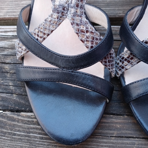 Michael Kors Women's 3" Heel Black Strap Snake Leather Back Zip 9M. 251pm - Picture 4 of 10